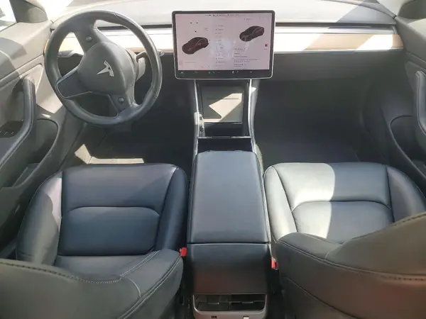 5YJ3E1EA4JF123082 2018 TESLA MODEL 3 - Image 8