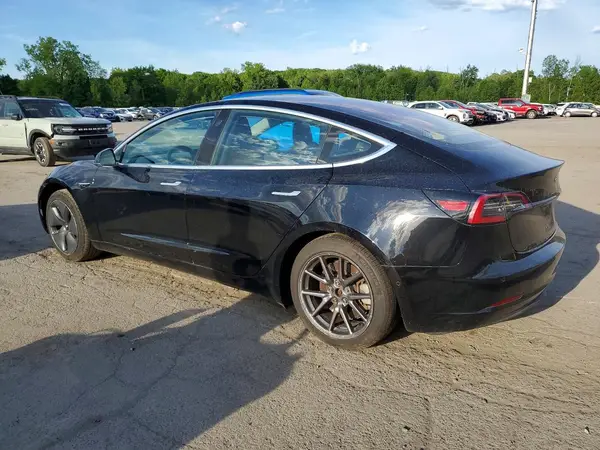 5YJ3E1EA4JF152274 2018 TESLA MODEL 3 - Image 2