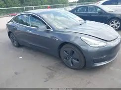 5YJ3E1EA4JF153473 2018 TESLA MODEL 3
