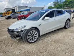 5YJ3E1EA4JF154686 2018 TESLA MODEL 3
