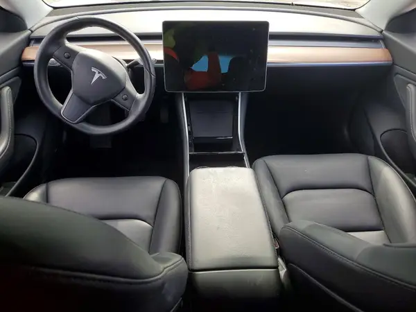 5YJ3E1EA4JF154686 2018 TESLA MODEL 3 - Image 8