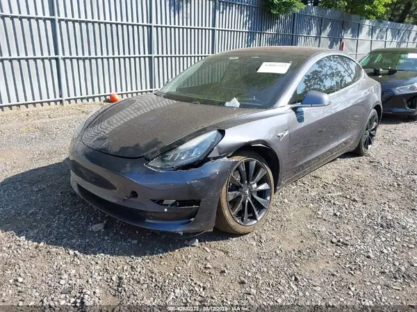 5YJ3E1EA4JF154896 2018 TESLA MODEL 3 - Image 2
