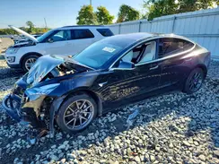 5YJ3E1EA4JF155370 2018 TESLA MODEL 3