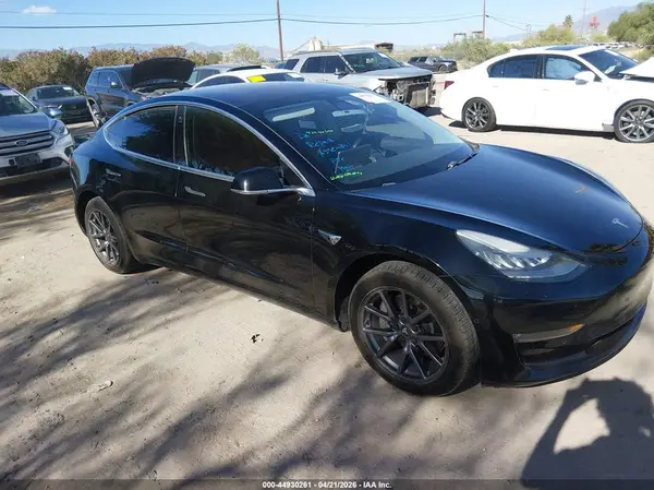 5YJ3E1EA4JF156647 2018 TESLA MODEL 3 - Image 1
