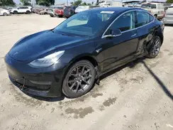 5YJ3E1EA4JF157233 2018 TESLA MODEL 3