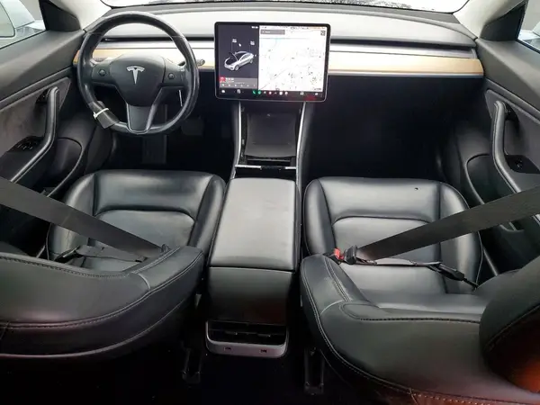 5YJ3E1EA4JF162223 2018 TESLA MODEL 3 - Image 8