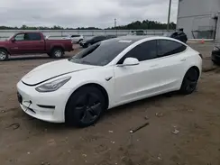 5YJ3E1EA4JF162643 2018 TESLA MODEL 3