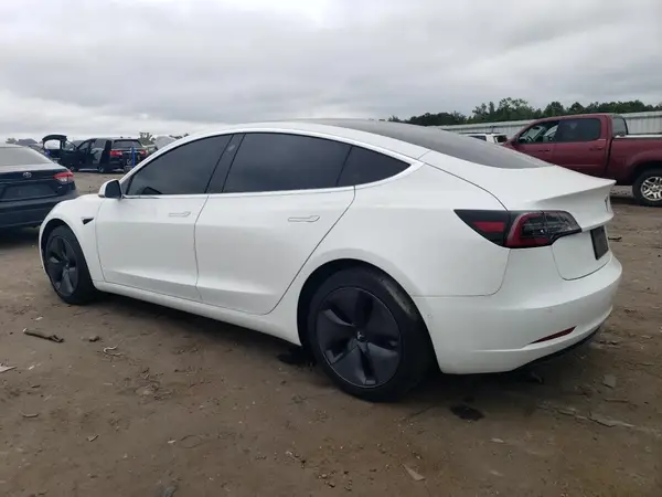 5YJ3E1EA4JF162643 2018 TESLA MODEL 3 - Image 2