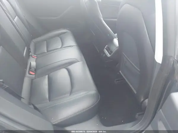 5YJ3E1EA4JF163324 2018 TESLA MODEL 3 - Image 8