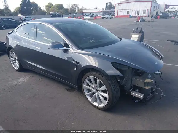 5YJ3E1EA4JF163419 2018 TESLA MODEL 3 - Image 1