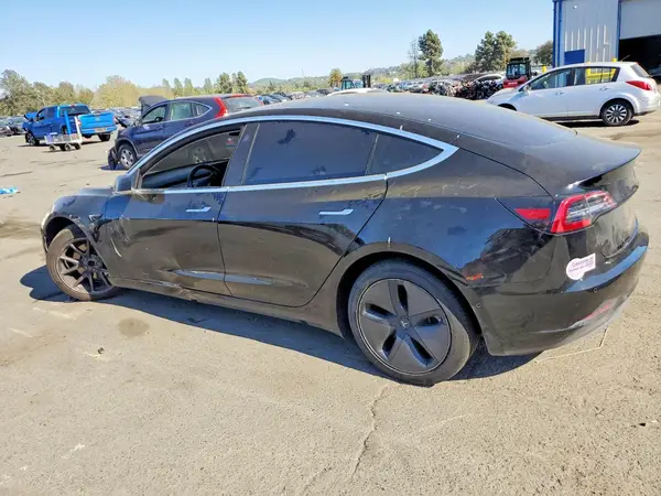 5YJ3E1EA4JF165817 2018 TESLA MODEL 3 - Image 2