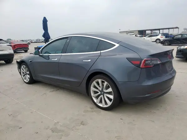 5YJ3E1EA4JF169110 2018 TESLA MODEL 3 - Image 2