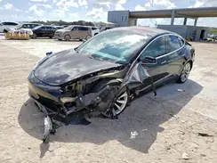 5YJ3E1EA4JF171312 2018 TESLA MODEL 3