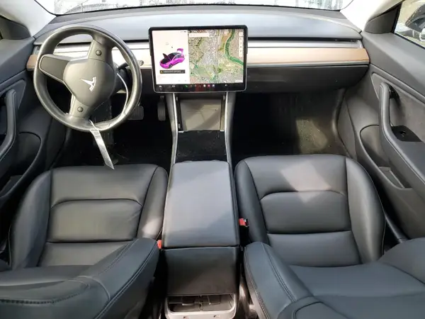 5YJ3E1EA4JF172301 2018 TESLA MODEL 3 - Image 8
