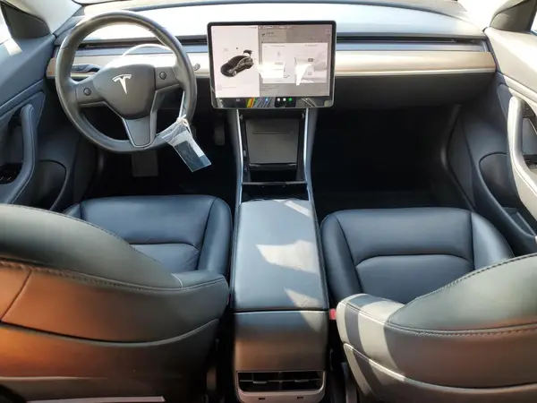 5YJ3E1EA4JF175781 2018 TESLA MODEL 3 - Image 8