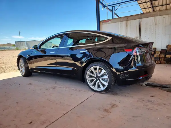 5YJ3E1EA4JF176073 2018 TESLA MODEL 3 - Image 2