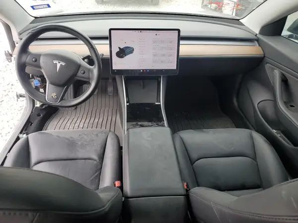 5YJ3E1EA4JF176090 2018 TESLA MODEL 3 - Image 8