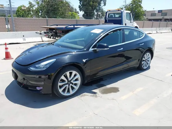 5YJ3E1EA4JF176218 2018 TESLA MODEL 3 - Image 2