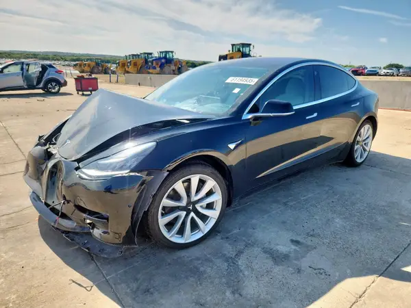 5YJ3E1EA4JF177868 2018 TESLA MODEL 3 - Image 1