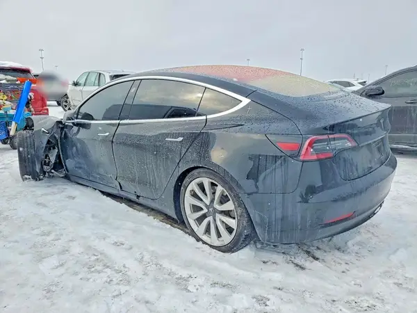 5YJ3E1EA4JF179443 2018 TESLA MODEL 3 - Image 2