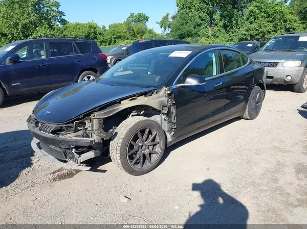 5YJ3E1EA4KF198706 2019 TESLA MODEL 3 - Image 2