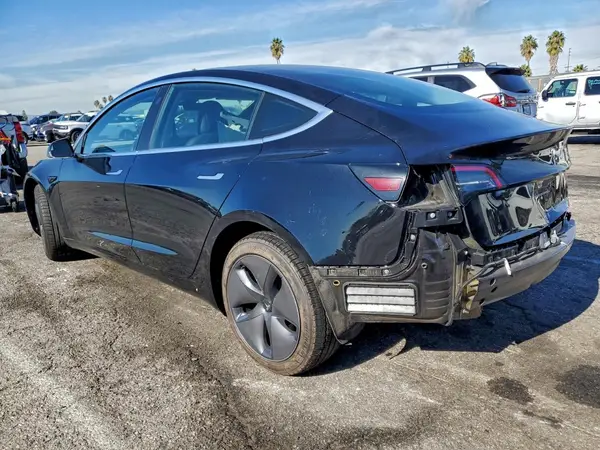 5YJ3E1EA4KF198771 2019 TESLA MODEL 3 - Image 2
