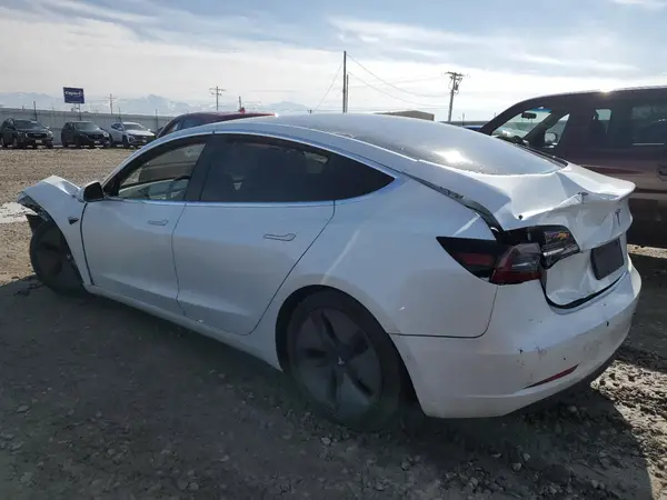 5YJ3E1EA4KF208392 2019 TESLA MODEL 3 - Image 2