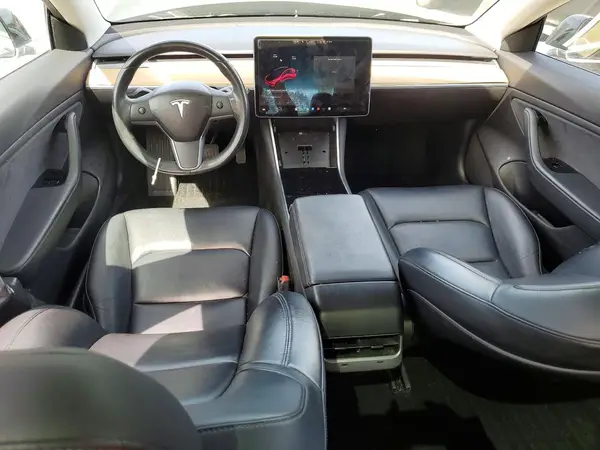 5YJ3E1EA4KF296330 2019 TESLA MODEL 3 - Image 8