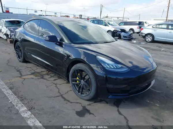 5YJ3E1EA4KF297056 2019 TESLA MODEL 3 - Image 1