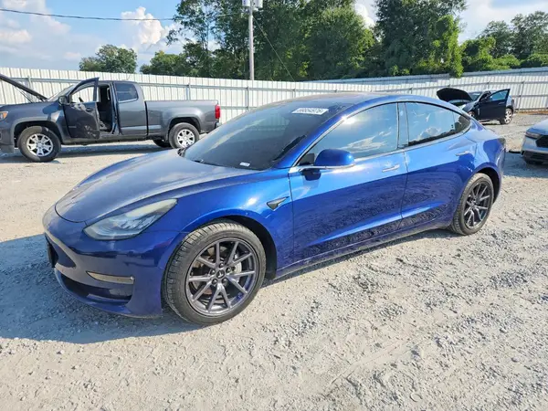 5YJ3E1EA4KF299647 2019 TESLA MODEL 3 - Image 1