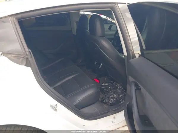 5YJ3E1EA4KF299955 2019 TESLA MODEL 3 - Image 8