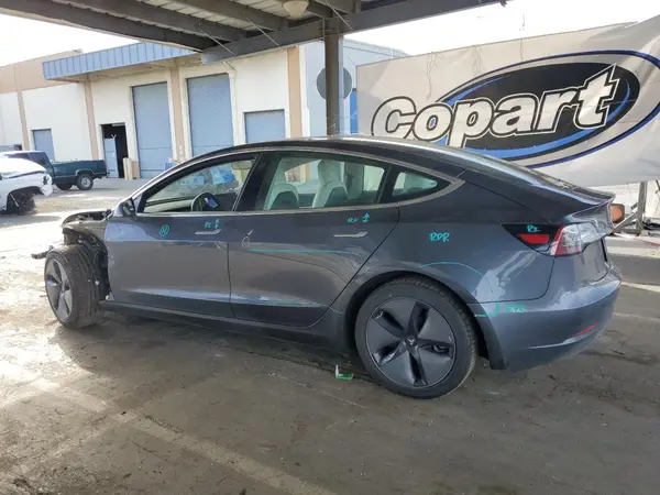 5YJ3E1EA4KF301803 2019 TESLA MODEL 3 - Image 2