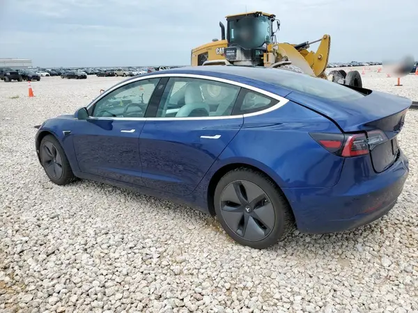 5YJ3E1EA4KF301932 2019 TESLA MODEL 3 - Image 2