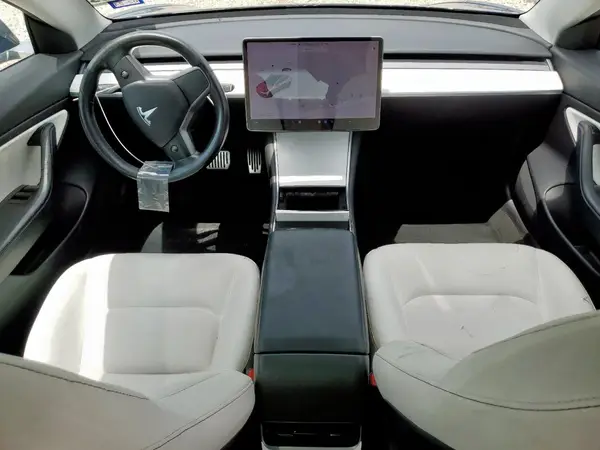 5YJ3E1EA4KF301932 2019 TESLA MODEL 3 - Image 8