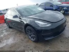 5YJ3E1EA4KF304345 2019 TESLA MODEL 3
