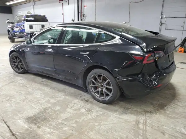 5YJ3E1EA4KF304653 2019 TESLA MODEL 3 - Image 2