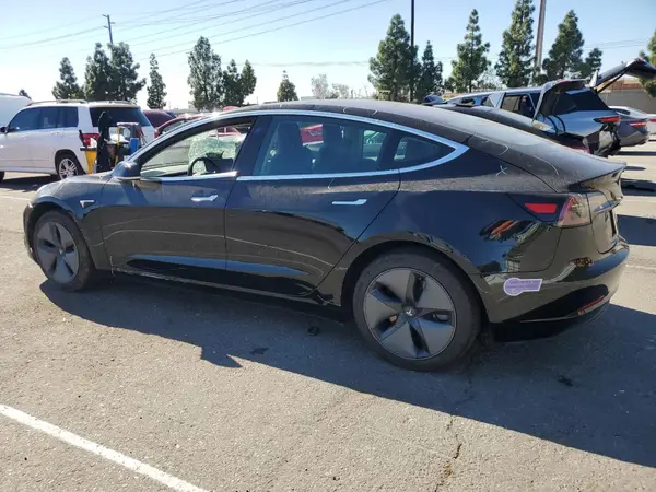 5YJ3E1EA4KF306306 2019 TESLA MODEL 3 - Image 2