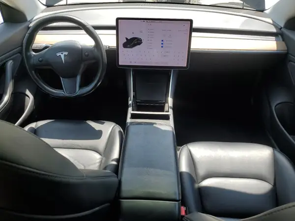 5YJ3E1EA4KF306399 2019 TESLA MODEL 3 - Image 8
