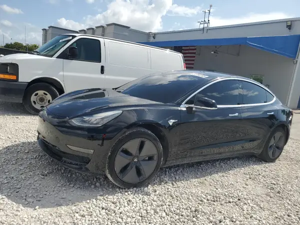 5YJ3E1EA4KF306547 2019 TESLA MODEL 3 - Image 1