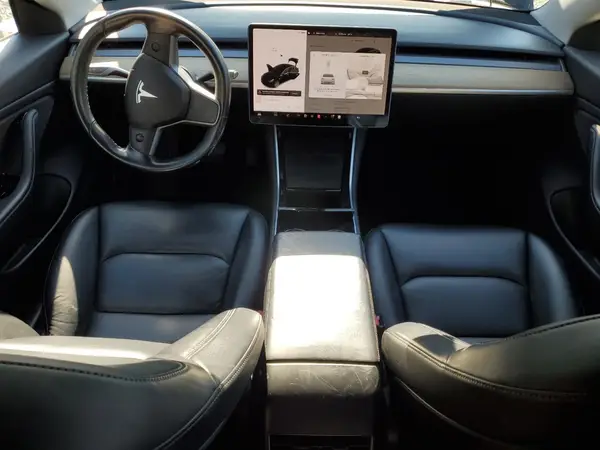 5YJ3E1EA4KF306600 2019 TESLA MODEL 3 - Image 8