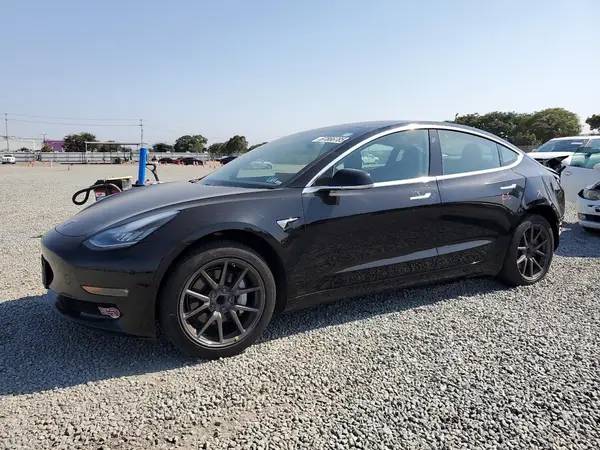 5YJ3E1EA4KF306905 2019 TESLA MODEL 3 - Image 1