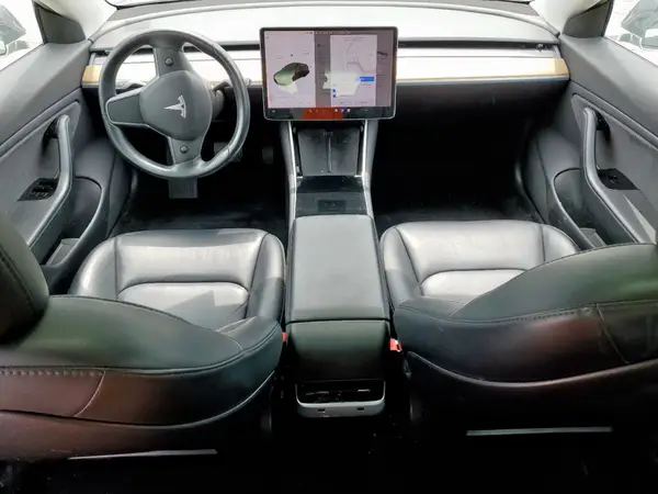 5YJ3E1EA4KF307519 2019 TESLA MODEL 3 - Image 8
