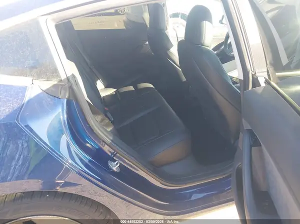 5YJ3E1EA4KF309612 2019 TESLA MODEL 3 - Image 8