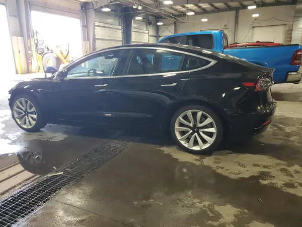 5YJ3E1EA4KF310792 2019 TESLA MODEL 3 - Image 2
