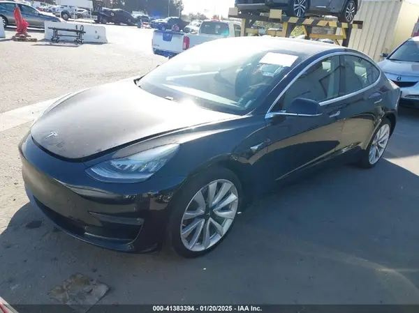 5YJ3E1EA4KF311022 2019 TESLA MODEL 3 - Image 2
