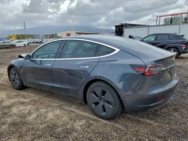 5YJ3E1EA4KF316673 2019 TESLA MODEL 3 - Image 2