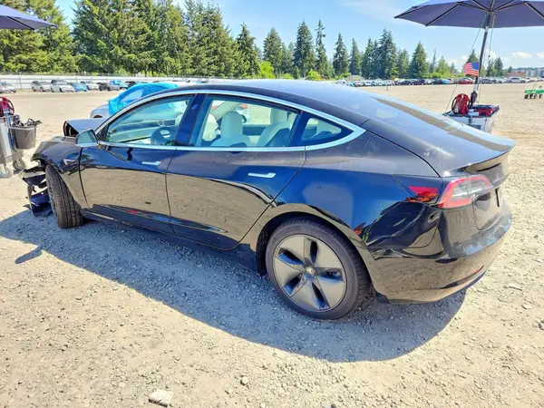 5YJ3E1EA4KF322585 2019 TESLA MODEL 3 - Image 2