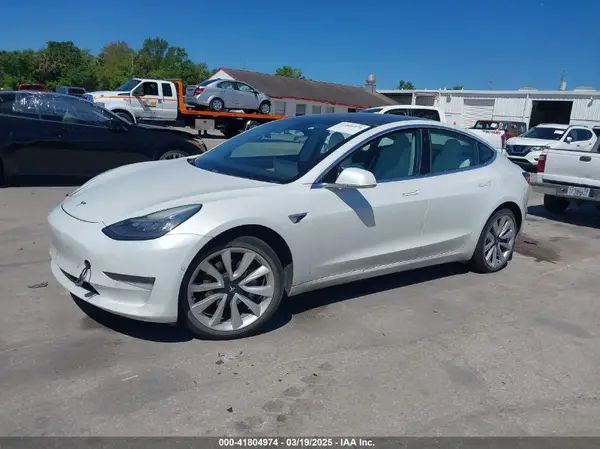 5YJ3E1EA4KF323767 2019 TESLA MODEL 3 - Image 2