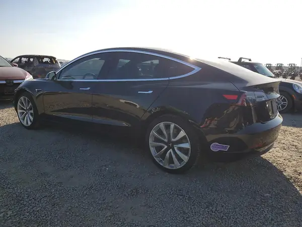 5YJ3E1EA4KF324773 2019 TESLA MODEL 3 - Image 2