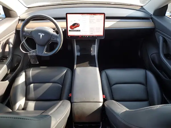 5YJ3E1EA4KF324773 2019 TESLA MODEL 3 - Image 8